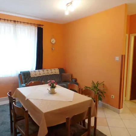 In 31103 Apartman Biograd na Moru